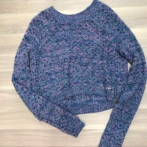 Abercrombie & Fitch Cropped Crew Neck Sweater
